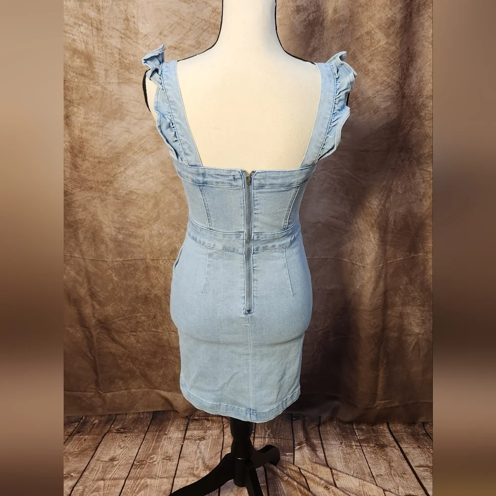 Ruffle Strap Denim Mini Dress – Light Wash – Size S
